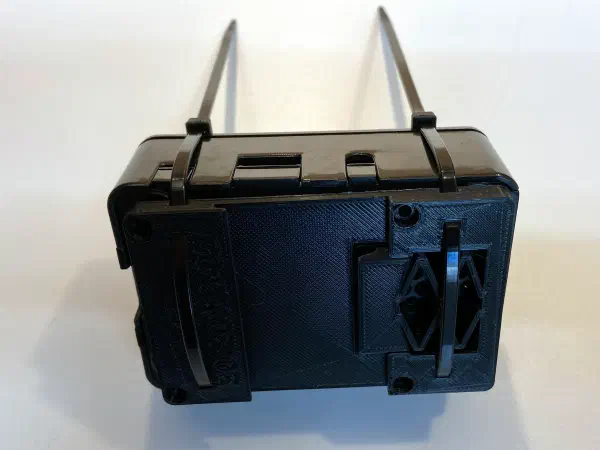 Raspberry Pi DIN Rail Adaptor Kit (35mm) - Pi's 2,3,4 + Other Devices