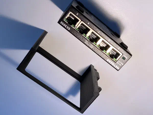 NETGEAR DIN Rail Mounting Adaptor Kit for NETGEAR GS305/E Switch