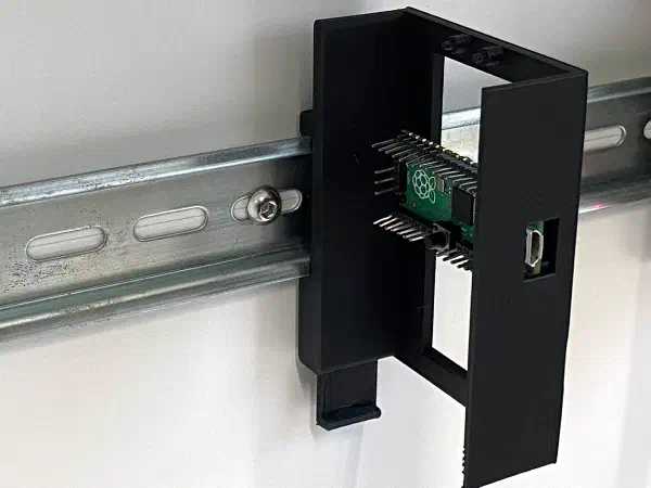 Raspberry Pi PICO DIN Rail Adaptor Blade Kit (35mm)