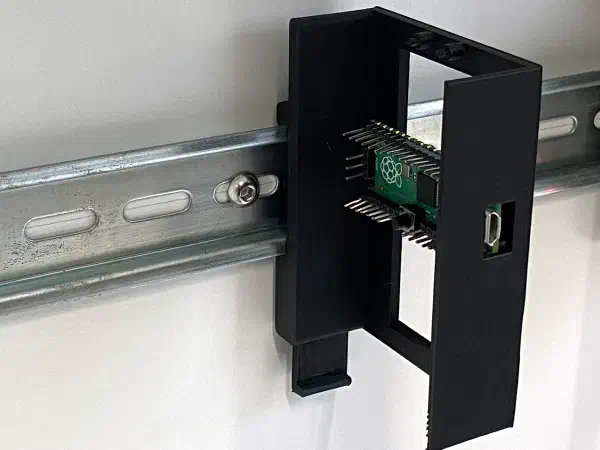 Raspberry Pi PICO DIN Rail Adaptor Blade Kit (35mm)